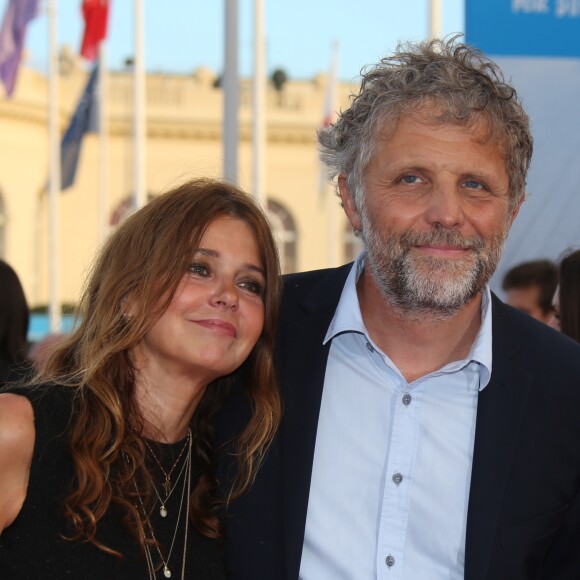 Stéphane Guillon et sa femme Muriel Cousin lors de la première de "Imperium" au 42ème Festival du cinéma américain de Deauville, France, le 9 septembre 2016. © Denis Guignebourg/Bestimage