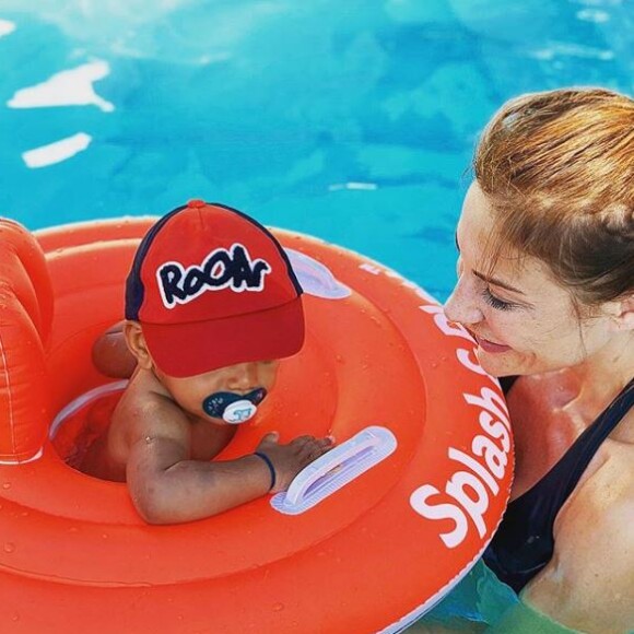 Fulgence Ouedraogo a partagé cette photo de sa chérie Ariane Brodier et de leur fils, en Auvergne, le 4 août 2018