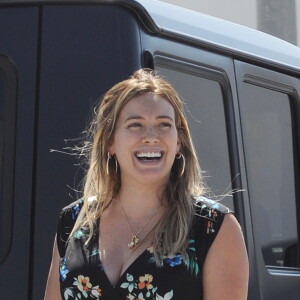 Exclusif - Hilary Duff, enceinte, est allée déjeuner au restaurant "Laurel Point" à Los Angeles, le 6 septembre 2018.