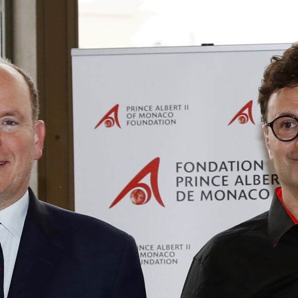 Le prince Albert II de Monaco et Gildo Pastor - Projection en avant-première du documentaire "Monaco back to the future" à l'auditorium Rainier III à Monaco le 12 mai 2017. ©