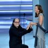 Glenn Weiss, récompensé, a demandé sa compagne Jan Svendsen en mariage lors de la 70e cérémonie des Emmy Awards au Microsoft Theater de Los Angeles, le 17 septembre 2018
