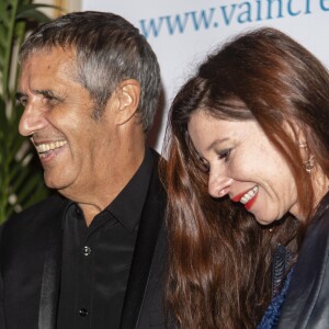 Julien Clerc et sa femme Hélène Grémillon lors de la soirée de Gala "Vaincre Le Cancer" organisée au profit de la lutte contre les Cancers dans les salons du Cercle de l'Union Interalliée à Paris, France, le 11 septembre 2018. © Pierre Perusseau/Bestimage