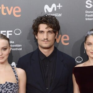 Lily Rose Depp, Louis Garrel et sa femme Laetitia Casta - Les célébrités arrivent à la première du film 'A Faithful Man' lors du 66ème festival du film de San Sebastian en Espagne le 22 septembre 2018.