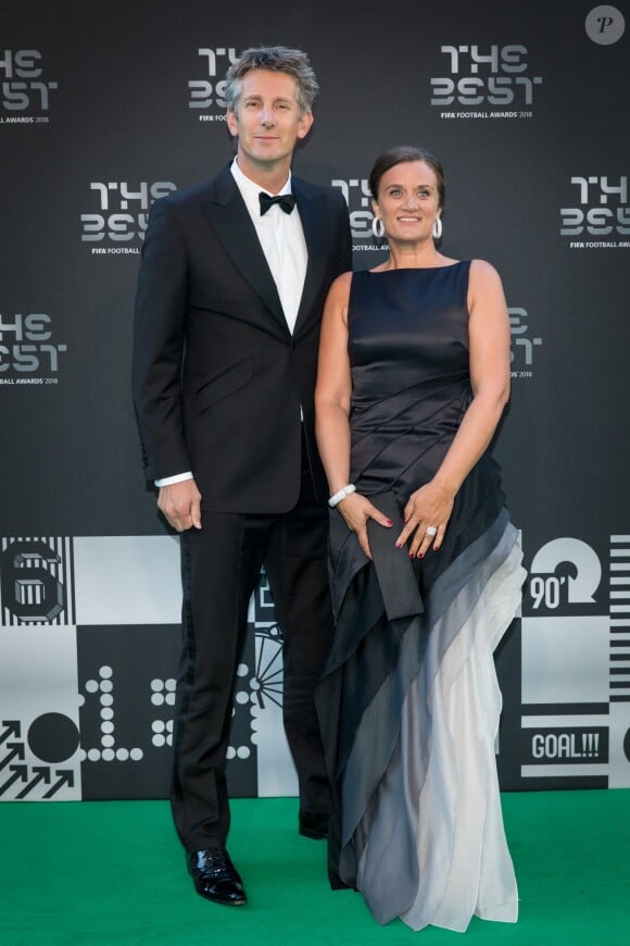 Edwin van der Sar et sa femme Annemarie van Kesteren lors de la cérémonie des Best Fifa Awards 2018 au Royal Festival Hall à Londres, le 25 septembre 2018. © Cyril Moreau/Bestimage