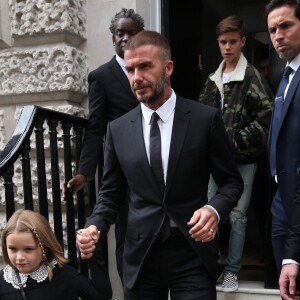 David Beckham, Harper Beckham - David Beckham et ses enfants quittent le défilé Victoria Beckham à Londres lors de la Fashion Week le 16 septembre 2018.