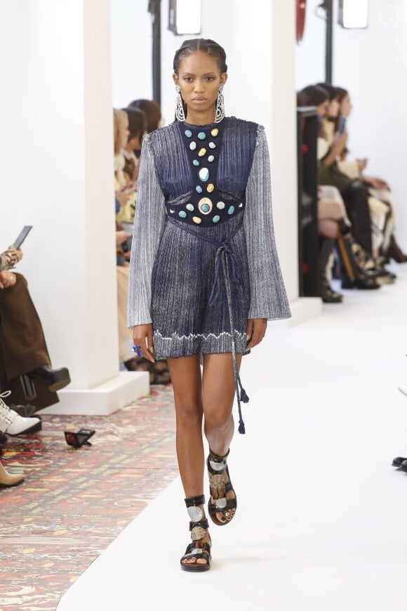 Défilé Chloé collection prêt-à-porter printemps-été 2019" à la Maison de la Radio lors de la Fashion Week de Paris, le 27 septembre 2018.