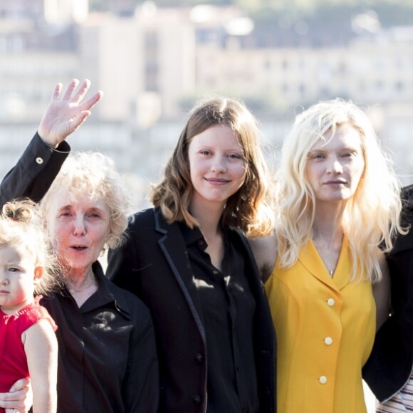 Scarlett Lindsey, Claire Denis, Mia Goth, Agata Buzek, Robert Pattinson, Juliette Binoche - Photocall du film "High Life" lors du 66ème Festival International du Film de San Sebastian. Le 27 septembre 2018