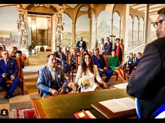 Renaud Lavillenie et Anaïs Poumarat se sont mariés le 28 septembre 2018 à la mairie de Clermont-Ferrand et ont organisé une autre cérémonie le 29 septembre 2018. 