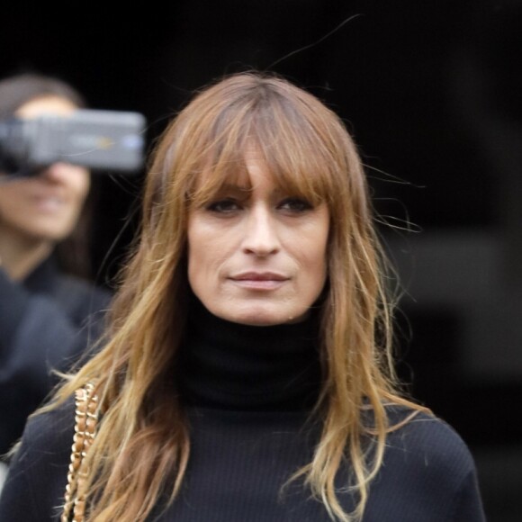 Caroline De Maigret - Arrivées des people au défilé Chanel Collection Prêt-à-Porter Printemps/Eté 2019 lors de la Fashion Week au Grand Palais à Paris le 2 octobre 2018. © Veeren-CVS/Bestimage  Arrivals of people at the Chanel Collection Ready-to-Wear Spring / Summer 2019 show during Fashion Week at the Grand Palais in Paris on October 2, 2018.02/10/2018 - Paris