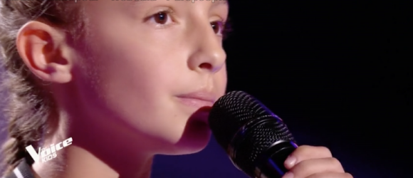 Elodie dans "The Voice Kids 5" sur TF1, le 31 octobre 2018.