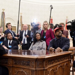 Kanye West rencontre Donald Trump au Bureau Oval, à la Maison Blanche. Washington, D.C., le 11 octobre 2018.