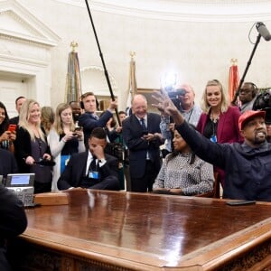 Kanye West rencontre Donald Trump au Bureau Oval, à la Maison Blanche. Washington, D.C., le 11 octobre 2018.