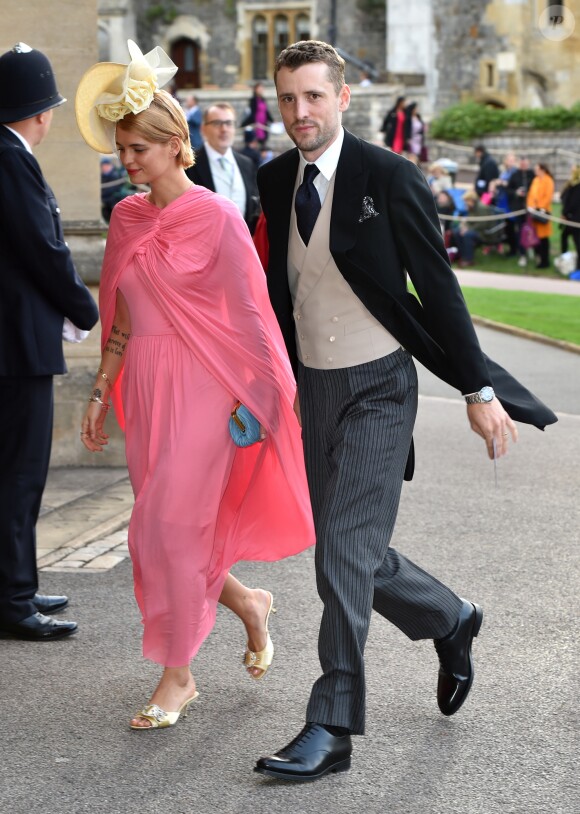 Pixie Geldof et George Barnett - Les invités arrivent à la chapelle St. George pour le mariage de la princesse Eugenie d'York et Jack Brooksbank au château de Windsor, Royaume Uni, le 12 octobre 2018.