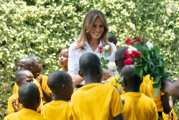 Melania Trump visite le foyer pour enfants "The Nest : Children's Home" à Nairobi, à l'occasion de son voyage au Kenya. Le 5 octobre 2018