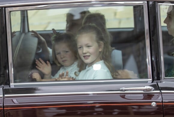 Les demoiselles d'honneur - Les invités arrivent à la chapelle St. George pour le mariage de la princesse Eugenie d'York et Jack Brooksbank au château de Windsor, Royaume Uni, le 12 octobre 2018.