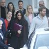Le prince Harry, duc de Sussex, et Meghan Markle, duchesse de Sussex (enceinte) arrivent à l'aéroport de Sydney, escortés par la police, dans le cadre de leur tournée dans le Pacifique, le 15 octobre 2018, avant le début des Invictus Games.