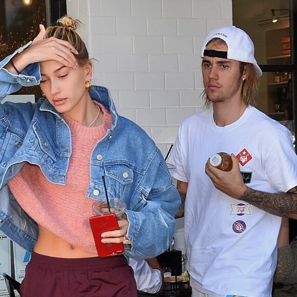 Justin Bieber et sa femme Hailey Baldwin sont allés déjeuner en amoureux à Los Angeles le 15 octobre 2018