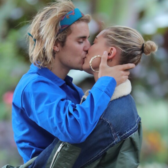 Justin Bieber et Hailey Baldwin se promènent à Londres le 17 septembre 2018.