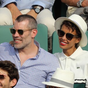 Jalil Lespert et sa compagne Sonia Rolland dans les tribunes des Internationaux de France de Tennis de Roland Garros à Paris, le 10 juin 2018. © Dominique Jacovides - Cyril Moreau/Bestimage