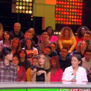 Les chroniqueurs sur le plateau de "Touche pas à mon poste" le 25 octobre 2018 sur C8.