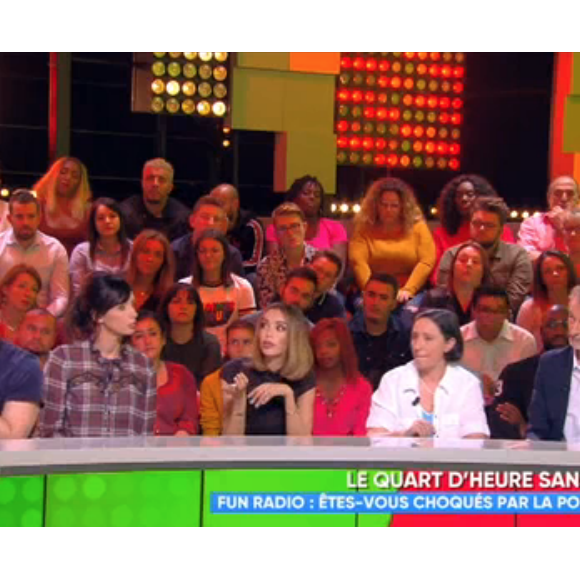 Les chroniqueurs sur le plateau de "Touche pas à mon poste" le 25 octobre 2018 sur C8.