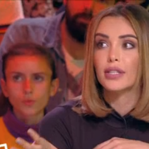 Nabilla sur le plateau de "Touche pas à mon poste" le 25 octobre 2018 sur C8.