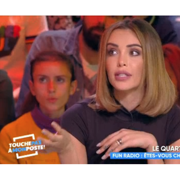 Nabilla sur le plateau de "Touche pas à mon poste" le 25 octobre 2018 sur C8.