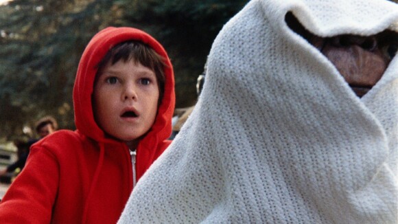 E.T. : On a retrouvé le petit Elliott dans une série Netflix qui cartonne