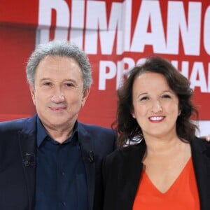 Exclusif - Michel Drucker et Anne Roumanoff - Enregistrement de l'émission "Vivement Dimanche" au studio Gabriel à Paris le 29 octobre 2018. L'émission sera diffusée le 4 novembre 2018 . © Guillaume Gaffiot/Bestimage