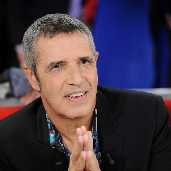 Exclusif - Julien Clerc - Enregistrement de l'émission "Vivement Dimanche" au studio Gabriel à Paris le 29 octobre 2018. L'émission sera diffusée le 4 novembre 2018 . © Guillaume Gaffiot/Bestimage