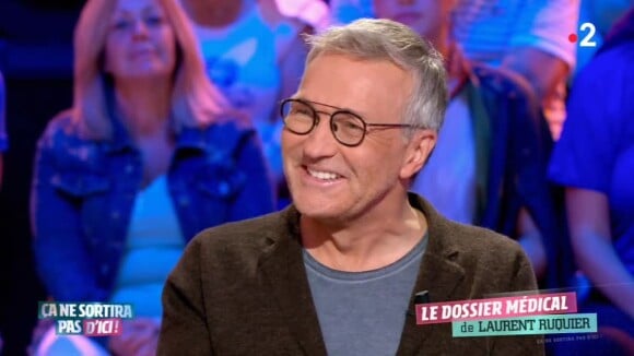 Laurent Ruquier évoque sa vie de couple dans "Ça ne sortira pas d'ici" sur France 2, le 31 octobre 2018.