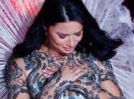 Adriana Lima : En larmes pour son dernier défilé Victoria's Secret