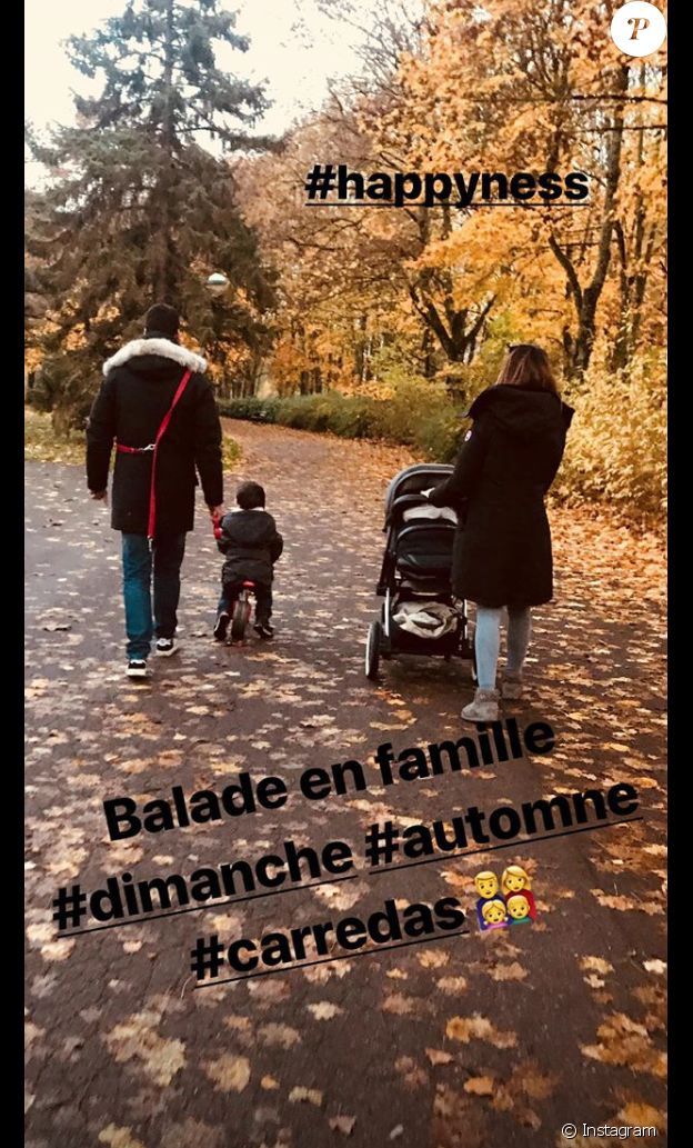 Karine Ferri pose avec sa petite famille. Le 11 novembre 2018.