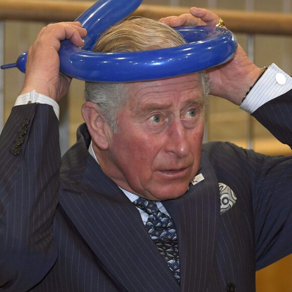 Le prince Charles en visite au Yavneh College à Borehamwood le 1er février 2017.