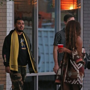 Exclusif - La chanteuse Ariana Grande à la sortie d'un studio d'enregistrement tard dans la nuit à West Hollywood, Los Angeles, Californie, Etats-Unis, le 10 novembre 2018.