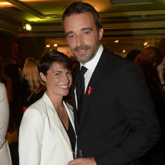 Alessandra Sublet et son mari Clément Miserez - Dîner de la mode pour le Sidaction au pavillon d'Armenonville à Paris. Le 23 janvier 2014.