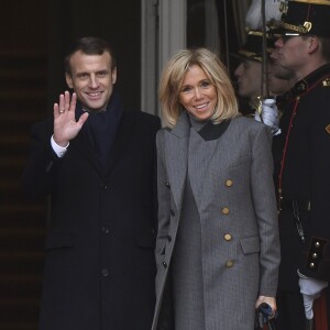 Le roi et la reine de Belgique accueillent le président de la République française Emmanuel Macron et sa femme la Première Dame Brigitte Macron lors de leur visite d'Etat à Bruxelles, Belgique, le 19 novembre 2018.
