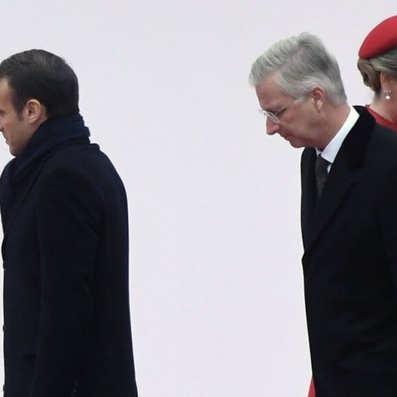 Le roi Philippe de Belgique et la reine Mathilde de Belgique accueillent le président de la République française Emmanuel Macron et sa femme la Première Dame Brigitte Macron lors de leur visite d'Etat à Bruxelles, Belgique, le 19 novembre 2018.