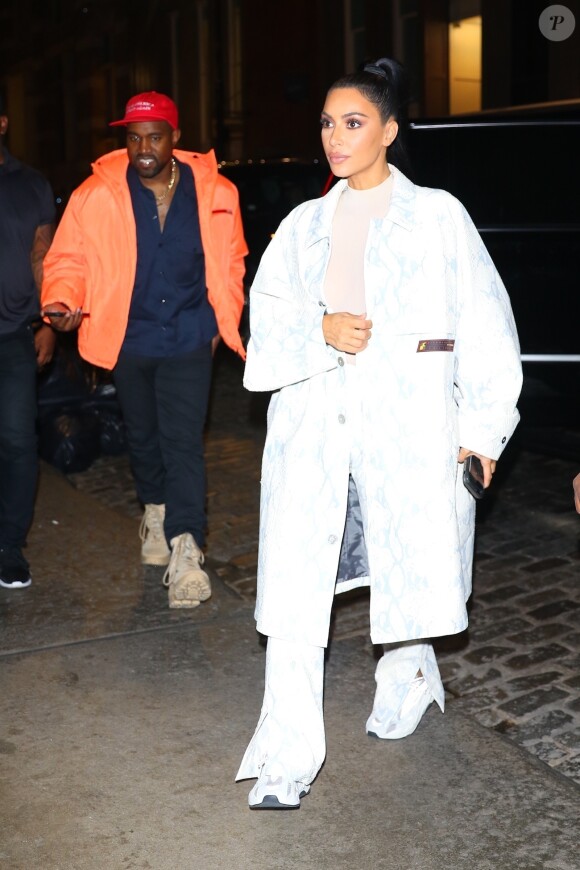 Exclusif - Kim Kardashian et son mari Kanye West arrivent à leur hôtel après avoir diner à New York, le 29 septembre 2018