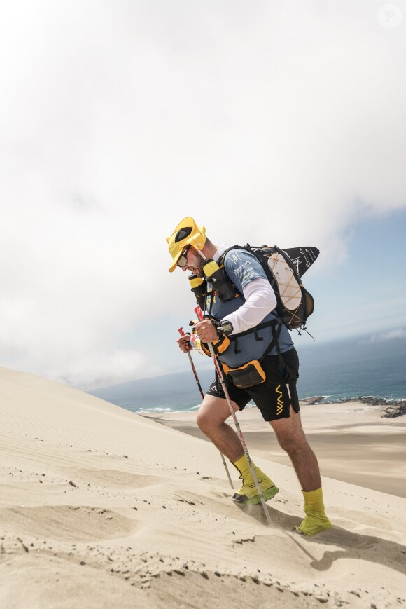 Guillaume Gomez (chef cuisinier de l'Élysée) lors de l'étape n°1 de la 1ère édition du Half Marathon des Sables Peru, 120 kilomètres en autosuffisance, dans le désert d'Ica au Pérou. Le 2 décembre 2018 © E.Guimier/HalfMDS/Bestimage