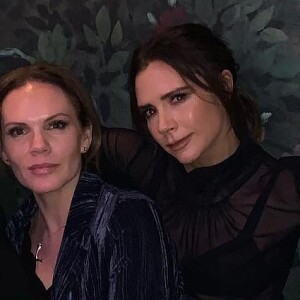 Victoria Beckham avec sa soeur Louise et son frère Christian à la soirée "Haig Club House Party" au Laylow Club à Londres. Le 3 décembre 2018.