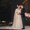 Priyanka Chopra et Nick Jonas arrivent à leur réception de mariage avec leurs familles à New Delhi en Inde, le 4 décembre 2018.