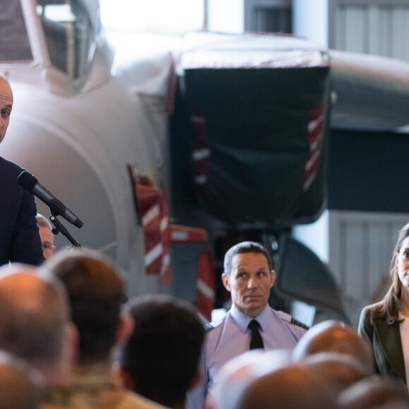 Le prince William et Catherine (Kate) Middleton se rendent sur la base militaire de la Royal Air Force (RAF) d'Akrotiri, à Chypre, pour rencontrer les soldats, les familles résidant sur la base, le personnel de la station et des membres de la communauté locale. Le 5 décembre 2018.