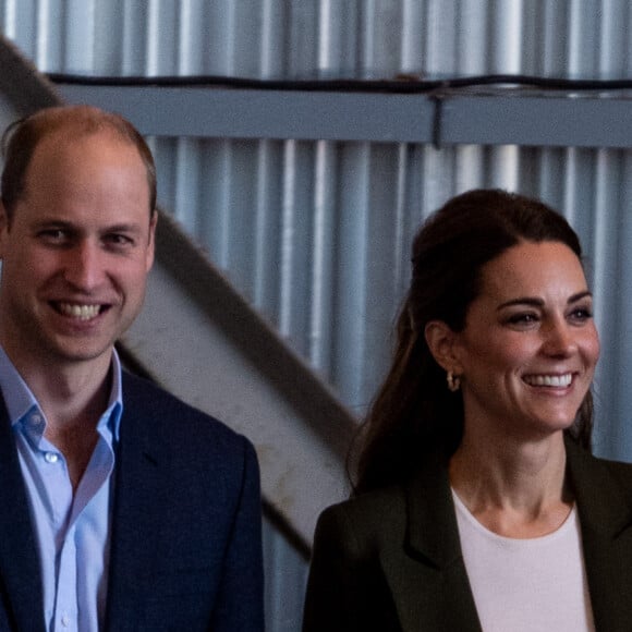 Le prince William et Catherine (Kate) Middleton se rendent sur la base militaire de la Royal Air Force (RAF) d'Akrotiri, à Chypre, pour rencontrer les soldats, les familles résidant sur la base, le personnel de la station et des membres de la communauté locale. Le 5 décembre 2018.