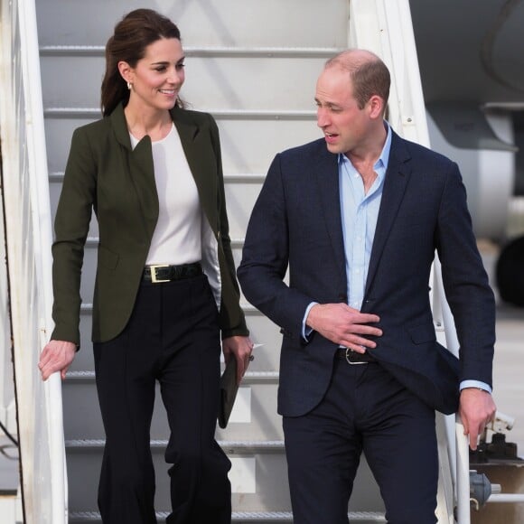 Le prince William et Catherine (Kate) Middleton se rendent sur la base militaire de la Royal Air Force (RAF) d'Akrotiri, à Chypre, pour rencontrer les soldats, les familles résidant sur la base, le personnel de la station et des membres de la communauté locale. Le 5 décembre 2018.