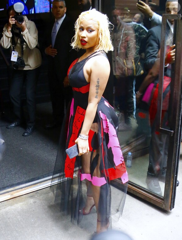 Nicki Minaj arrivant au défilé Oscar de la Renta à New York le 11 septembre 2018.