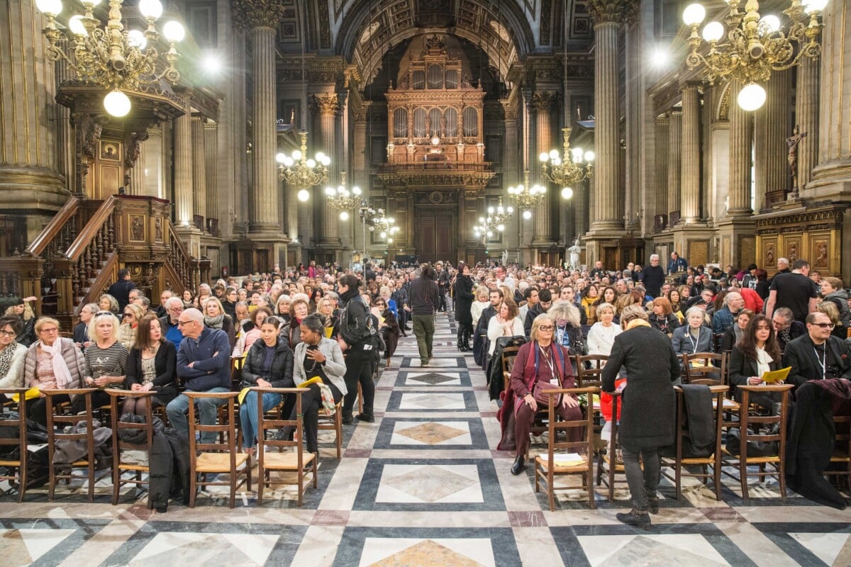 Photo Messe en hommage à Johnny Hallyday à l'église de la Madeleine