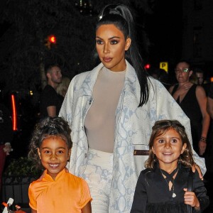 Kim Kardashian est allée diner avec sa fille North West et sa soeur Kourtney Kardashian accompagnée de sa fille Penelope au restautrant Cipriani à New York, le 29 septembre 2018