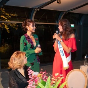 Exclusif - Sonia Rolland (Présidente de Maïsha Africa) et Vaimalama Chaves (Miss France 2019) lors du dîner de gala au profit de l'association "Maïsha Africa" de Sonia Rolland, qui vient en aide aux enfants du Rwanda, au Pavillon Gabriel, à Paris, le 17 décembre 2018. En vue de soutenir une partie du projet en faveur de la réhabilitation du service de néonatalogie de l'hôpital de Musanze au Rwanda, le gala a été organisé avec le précieux parrainage de C.Descalzi-Pereira, présidente de la Fondation Congo Kitoko, et de Céline Brucker, directrice générale de L'Oréal Grand Public France. Près de 125 000 euros de dons ont été récoltés pendant la soirée, organisée en partenariat avec la Fondation Congo Kitoko, Mixa et LVMH ainsi que la contribution du magazine Infrarouge et de la maison de Champagne Delarocque. © Gorassini-Moreau/Bestimage