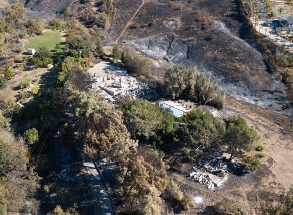 Exclusif - Photos aériennes - Après l'incendie de Malibu, la maison de Liam Hemsworth réduite en cendres. Le 13 novembre 2018